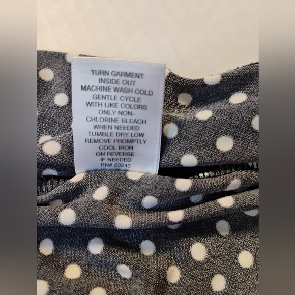 New York & Co. Black & White Polka Dot Ruched Tank Top |‎ Size M - Picture 5 of 5
